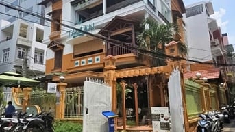 Biệt thự phong cách Châu Âu căn góc 2 mặt tiền đường Ngô Thời Nhiệm Q3