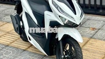 Vario 150 Màu trắng cực nét. Còn bớt ạ 😋