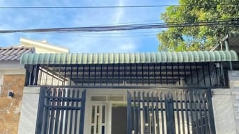 Kẹt tiền ! Bán gấp căn nhà ở gần Bệnh viện Xuyên Á 112m2 SHR giá 750tr