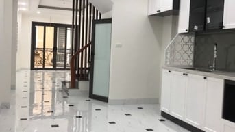 Chủ cần bán căn nhà 5,5 tầng xây mới - Ngõ 82 Đường nguyễn an ninh  