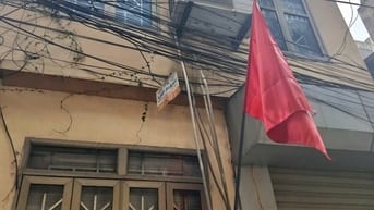 Bán nhà trong ngõ phố Lĩnh Nam, Hoàng Mai, DT 25m2 xây 4 tầng