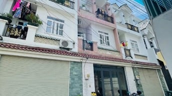 Nhà phố đẹp, sổ sẵn ngay QL13 cũ, Phường Hiệp Bình Phước.