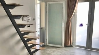 Căn Hộ Dịch Vụ Hẻm Xe Hơi Vườn Lài ( 8x15m), 2 lầu,sân thượng,15 Phòng