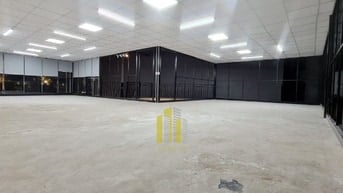 Văn Phòng 140m2 - Sàn Trống Đẹp - Giá 30 Triệu