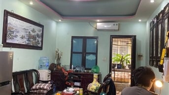 Bán nhà 412 G2 tập thể Thái Thịnh, tầng 4, 33,1 m2, hướng Đông Nam
