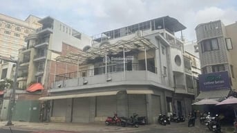 Cho thuê căn góc 2 mặt tiền Trần Phú, Quận 5 ngang 15mx10m