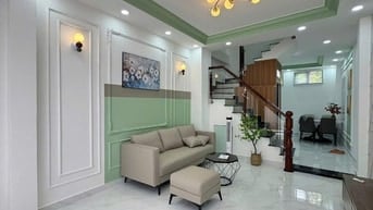 3 tầng đúc BTCT- Âu Dương Lân P.3, Q.8 gần trường Khánh Bình SHR 