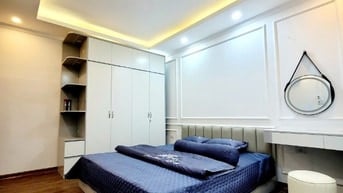 Cho thuê nhà 35m2*6 tầng, ở Hồ Tùng Mậu