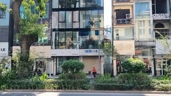 HOT BÁN NHÀ MẶT PHỐ KIM MÃ, MT 4.5M, KINH DOANH SẦM UẤT, GÍA TỐT