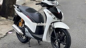 SH 125i 2010 TRẮNG ĐEN BS 17744 Ohlins
