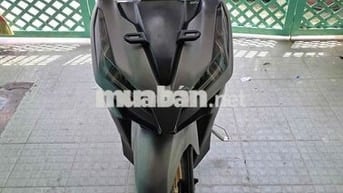 nhà cần bán vario150 zin đẹp ngon