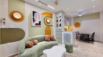 NHÀ ĐẸP - GIÁ TỐT - GIAO NHÀ LIỀN| Nằm ngay khu vực TT|hẻm xe hơi|SHR
