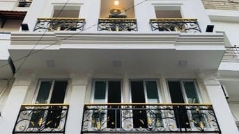 Bán nhà MT Hẻm VIP Nguyễn Trãi Hầm 8 lầu HĐT 135tr giảm sâu chỉ 40 tỷ