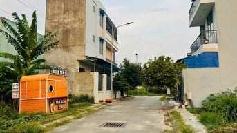 TIN THẬT CẦN BÁN LÔ ĐẤT Đ.TRẦN THỊ CẨM X.TÂN PHÚ TRUNG 120M2 GIÁ 600TR