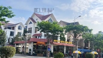 Cần bán biệt thự góc 280m2 tại khu thành phố giao lưu vị trí siêu đẹp 