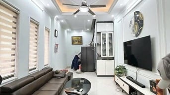 Bán nhà Minh Khai 45m 5 tầng 6 ngủ  , lô góc 3 thoáng về ở ngay 