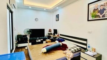 BÁN NHÀ BÙI XƯƠNG TRẠCH 65M2 4TẦNG , SỔ NỞ HẬU , BA GÁC ĐỖ CỬA .