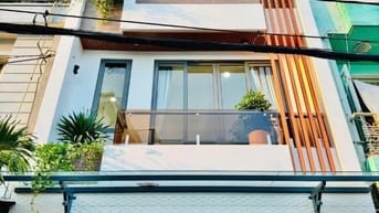 CHÚ VĨNH BÁN NHÀ VỪA HOÀN CÔNG, TẶNG BỘ NỘI THẤT XỊN ĐẸP Đ.NG HỒNG ĐÀO