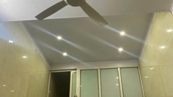 Cho thuê nhà ngõ 264 phố Âu Cơ, Nhật Tân, quận Tây Hồ, nhà mới đẹp 