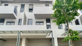 Xuất cảnh cần bán 2 căn nhà phố dự án The Pear Reverside .Giá 3,2 Tỷ/c
