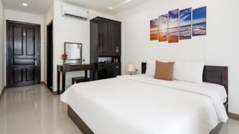 Bán khách sạn 7 Tầng 37P Qui Nhơn giá 38 Tỷ