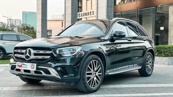 Bán xe Mercedes Benz 98% bảo dưỡng đầy đủ 