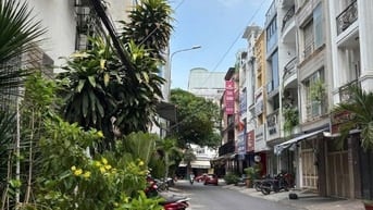 BÁN NHÀ MẶT TIỀN ĐƯỜNG HUỲNH KHƯƠNG NINH, QUẬN 1