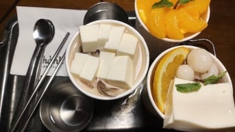 cần tuyển 4 bạn bán café và thức uống 
