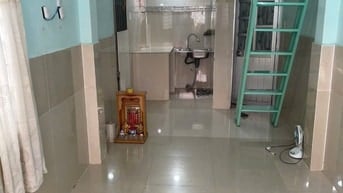 Nhà Sổ Hồng Riêng 1 Trệt Lầu suốt 2,4x7m hẻm 373 Trần Xuân Soạn
