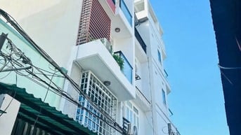 SIÊU PHẨM 43m2 Đồng Đen, Tân Bình gần chợ Tân Bình. Xây 1 trệt 2 lầu