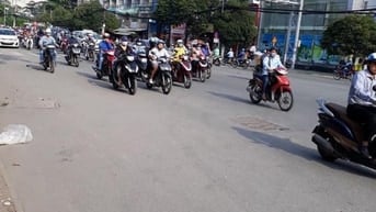 Bán nhà MT Trường Chinh, dt 4.5 x 25m. trệt 5 lầu. HĐT 55tr/ tháng