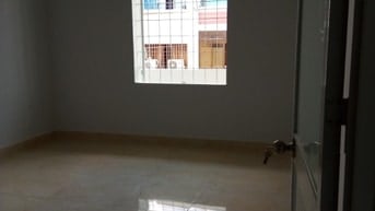 Bán hoặc cho thuê dài hạn cc A3 Phan Xích Long, 67m2, PK, 2PN