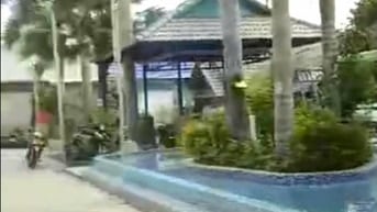Căn hộ dịch vụ mini 1 phòng ngủ tách bếp, view hồ bơi