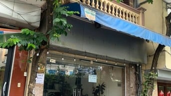 Cho thuê nhà hoặc cửa hàng mặt phố Nghi Tàm, mặt bằng 90m2, MT 5,5m