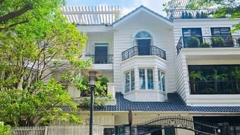 CHO THUÊ BIỆT THỰ SAIGON PEARL – VỊ TRÍ ĐẮC ĐỊA, TIỆN ÍCH ĐẦY ĐỦ 