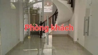 Cho thuê nhà hẻm 5m(XH) Tân Trụ, P.15, Q.Tân Bình giá 10tr