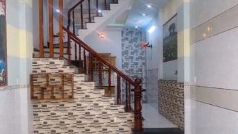 Cho thuê nhà hẻm 5m(XH) Lê Văn Quới, P.B.H.Hòa, Q.Bình Tân giá 13tr - 