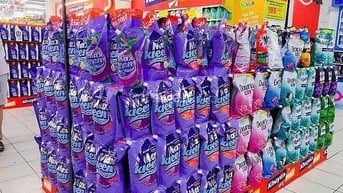 Tuyển Gấp Lao Động Phổ Thông Trực Quầy, Sắp hàng , Đóng Gói sản phẩm.