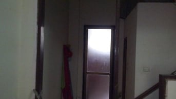 Trung tâm, ngõ thoáng, bán nhà ngõ 118 Trương Định, cấp 4, DT 34m2 mt 