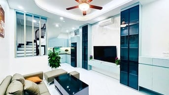 Trần Đại Nghĩa 40m2 x 5 tầng, lô góc, ô tô, full nội thất, kinh doanh