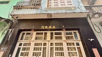 Bán Nhà 888/18/10A Lạc Long Quân 45m2, 4TẦNG ,5,7 TỶ/TL, P.8.Tân Bình 