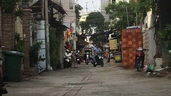 Ô tô tới nhà - hẻm 125 Bùi Đình Túy phường 24 - xây - 5 tầng - 9 tỷ