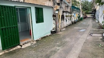 Nhà cho thuê nguyên căn 468/19 Nguyễn Kiệm Phú Nhuận giá 4tr2,wifi fre