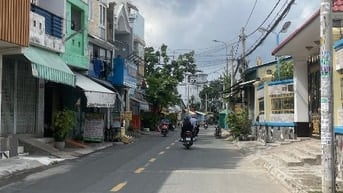 Hiếm 🏡 Nhà 3 tầng kiên cố – DT 50m² – Ngang hơn 4m