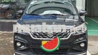 Suzuki ertiga 2022 Hybrid 1.5 AT - 80000 km