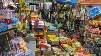 Cửa hàng cần 5 nhân viên phụ dịp cận lễ 