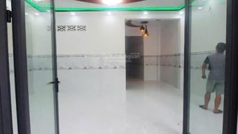 Bán nhà mặt tiền Huỳnh Tấn Phát, Nhà Bè.