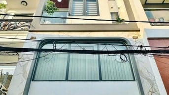 Bán Gấp nhà Hoàng Văn Thụ,P8,Phú Nhuận,53m2(4x13.25),1Lửng 2Lầu, SHR
