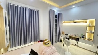 ✅ BÁN GẤP NHÀ ĐẸP NGANG 4.5M – NGUYỄN VĂN QUỲ, Q7 🏡 DT: 4.5 X 8