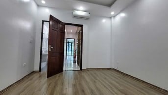 BÁN NHÀ LÊ TRỌNG TẤN - 5 TẦNG, CẠNH PARK CITY Ở NGAY NỘI THẤT MỚI ĐẸP